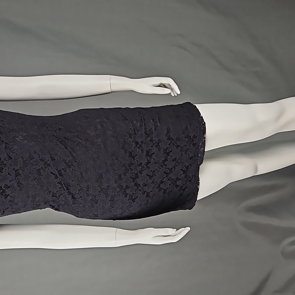 Zara TRF lace stretch dress - Picture 5 of 6